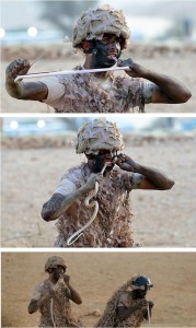 جندي صاعقة سعودي يأكل افعى