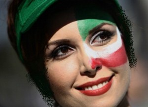 جميلات إيران يخطفن الأنظار في المونديال 2