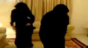 ضبط شبكة لنشر الفاحشة تديرها امرأة يمنية بجدة